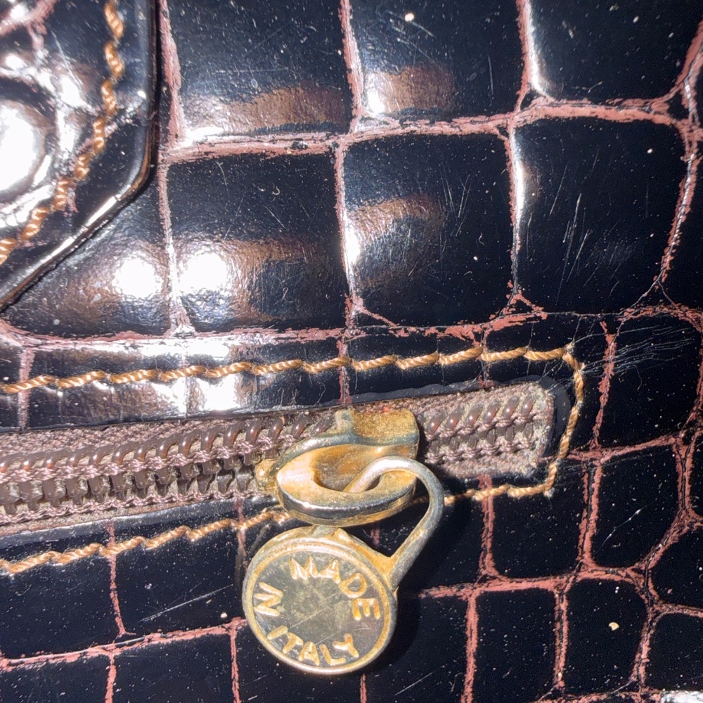 purse - Picture 3 of 3